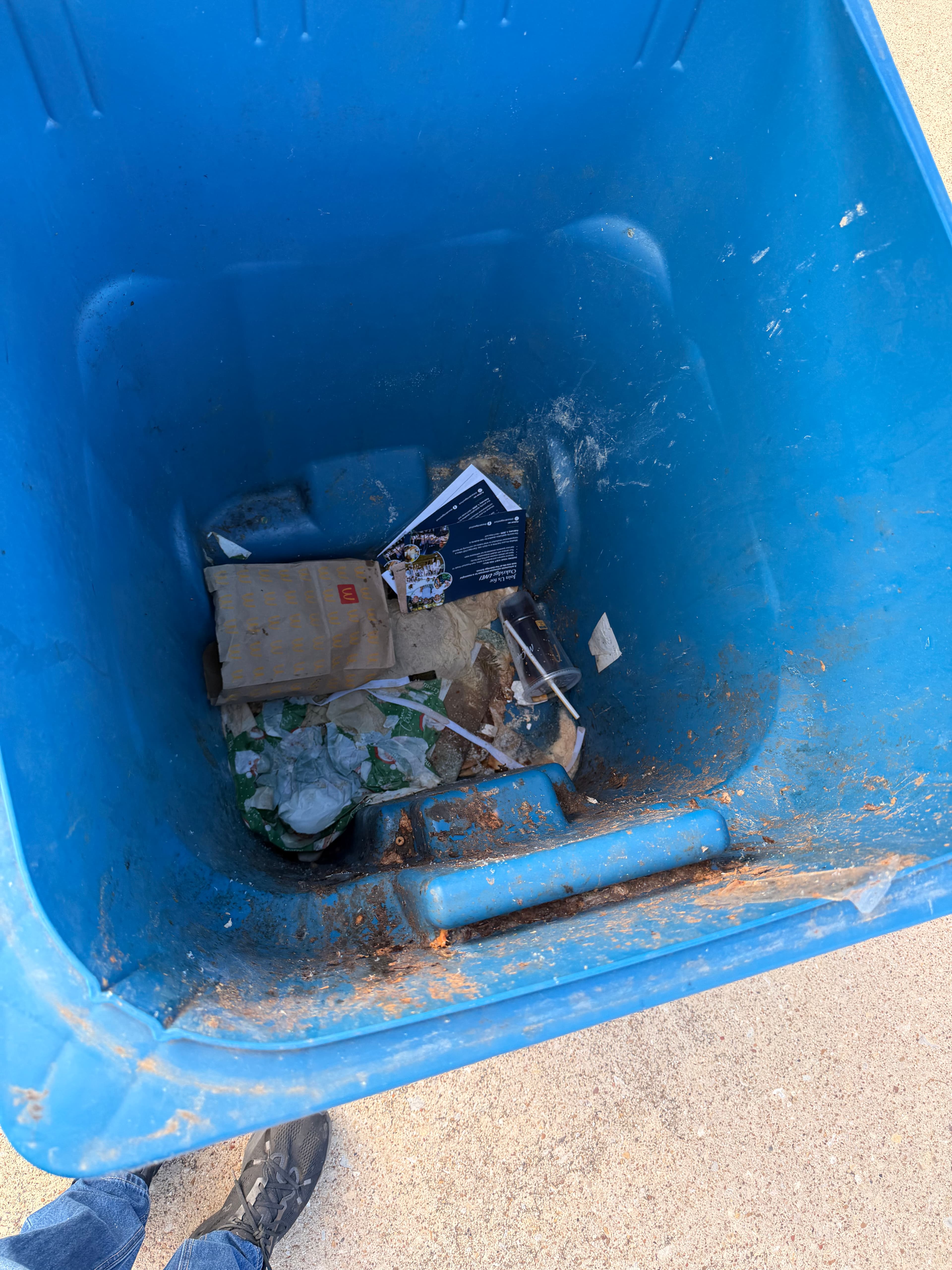 Bin before cleaning
